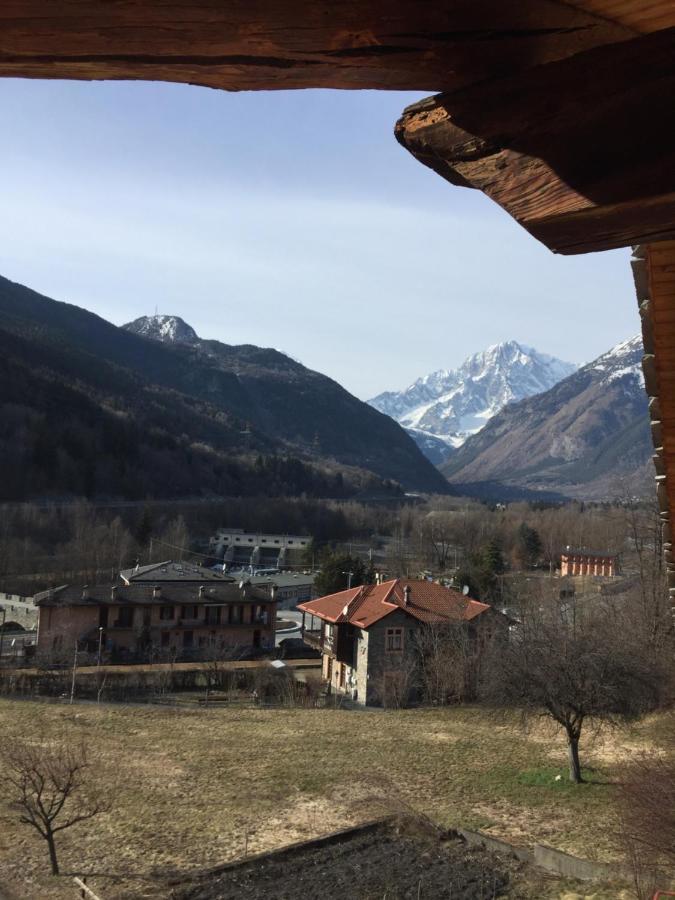 La Maison Du Pont Mont Blanc 2 La Salle Exteriér fotografie